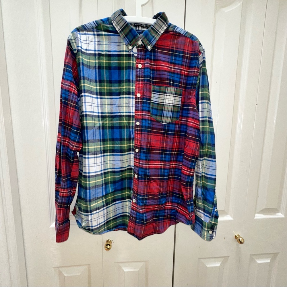 American Eagle Outfitters Red Blue Green Plaid Shirt